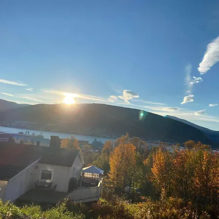 Cozy One Bedroom At Premises * טרומסה