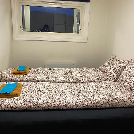 Cozy One Bedroom At Premises * טרומסה