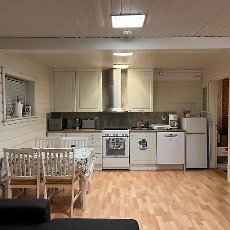 Cozy One Bedroom At Premises Apartament