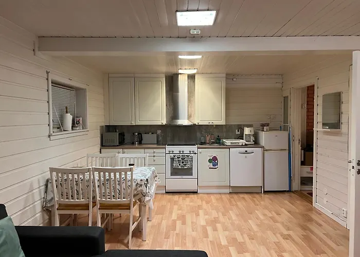 Cozy One Bedroom At Premises Lägenhet